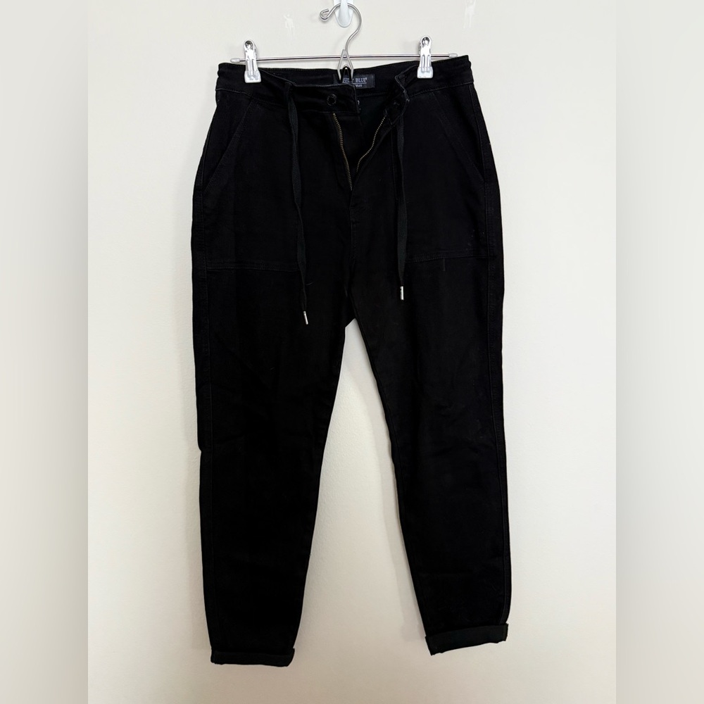 Women’s Judy Blue Black Denim Joggers 7/9